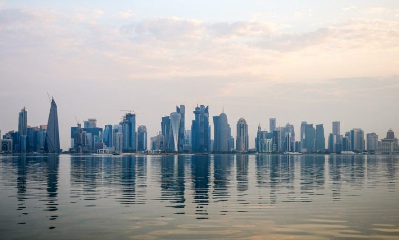 قطر تحكم بإعدام 8 مسؤولين هنود سابقين.. ومصادر تكشف تهمتهم