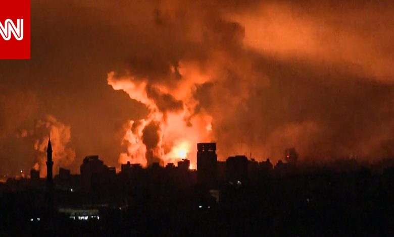إسرائيل: سنواصل ضرب غزة.. وندعو المدنيين إلى الإخلاء جنوبا